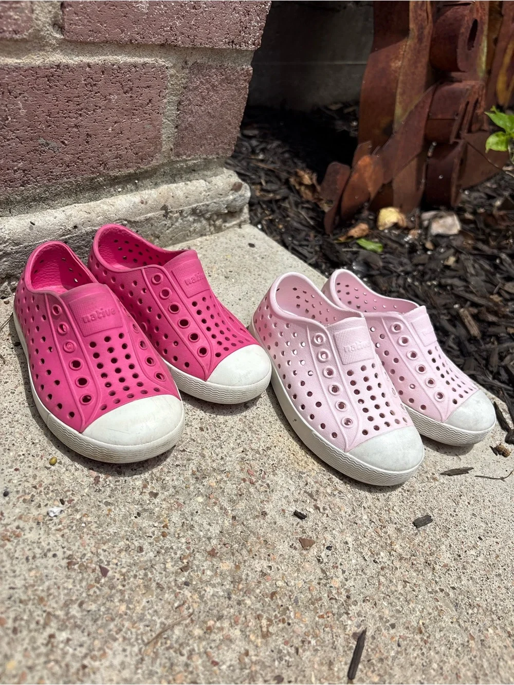 Native Kids Water Shoes Slip-Ons in Hot Pink & Light Pink